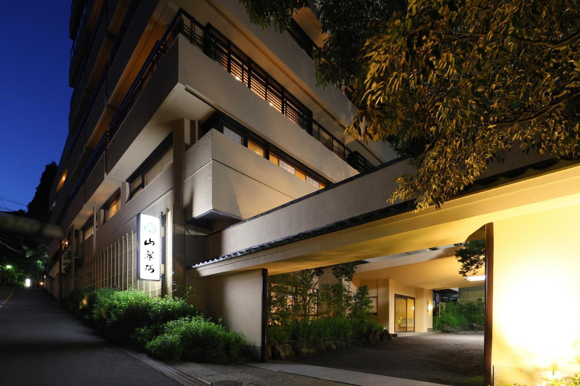 Oku Yugawara Sansuirou Hotel Buitenkant foto