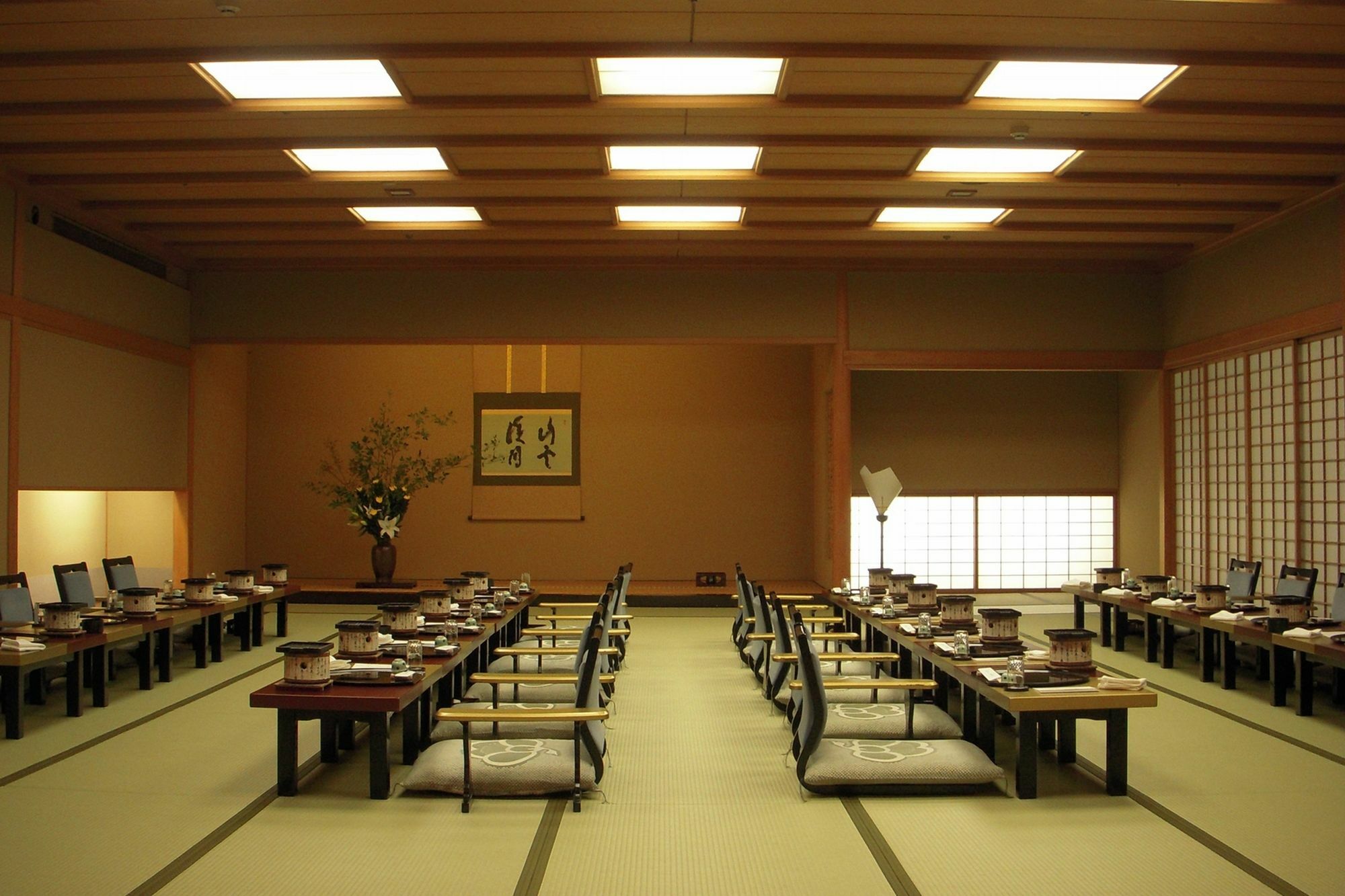 Oku Yugawara Sansuirou Hotel Buitenkant foto
