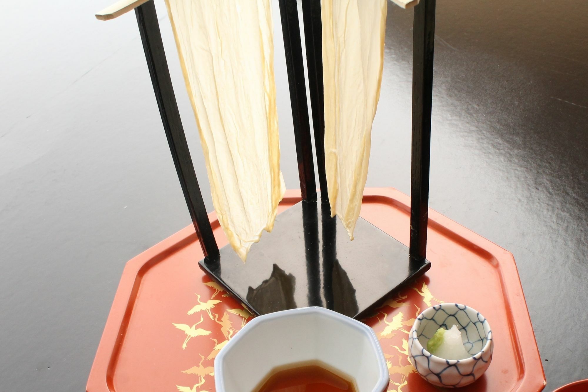 Oku Yugawara Sansuirou Hotel Buitenkant foto